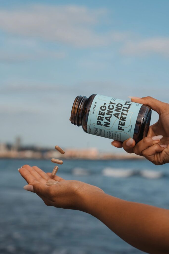 Pregnancy and Fertility with Colostrum and Oysters – Nutriest | 240 Capsules - product photo 1, HEALTH & Men’s Biology.