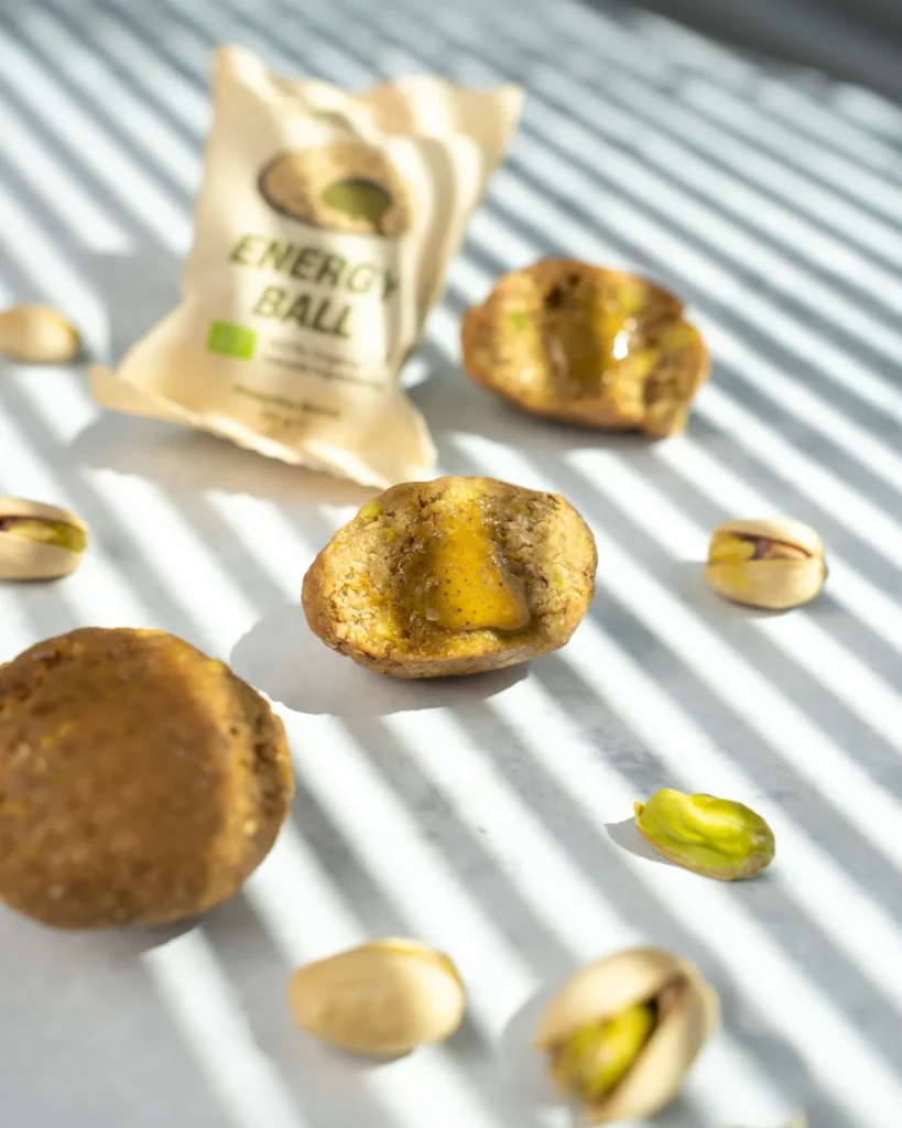 Organic Energy Ball Pistachio Cream – Nutritious Snack | Vilgain | 30g - product photo 1, FUNCTIONAL FOOD & Protein Snacks & Sweets.